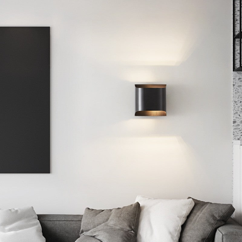 Minimalist Copper Wall Lamp